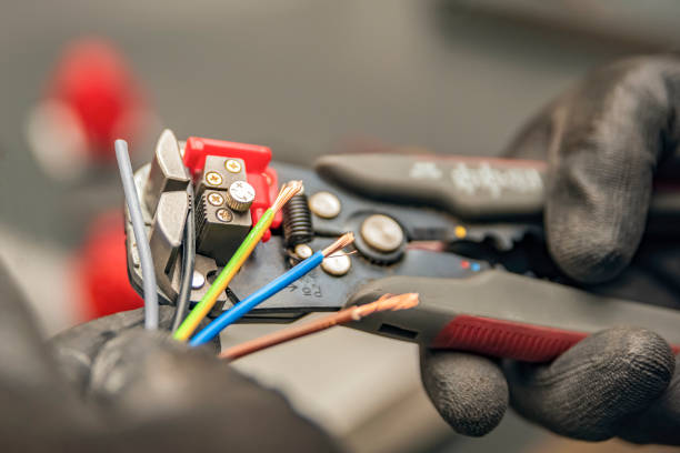 Best Circuit Breaker Repair  in Holloman Af, NM